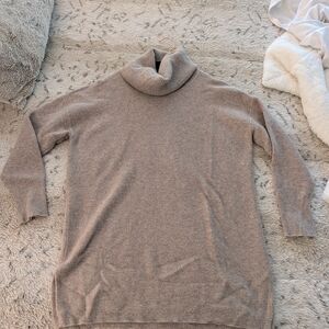 L.L. Bean 100% Cashmere Classic Beige Funnel/Turtleneck Sweater XS/S